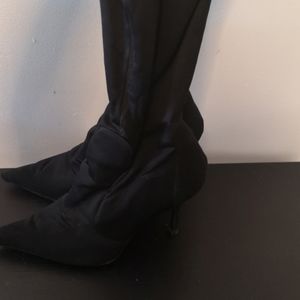 Women's heeled boots